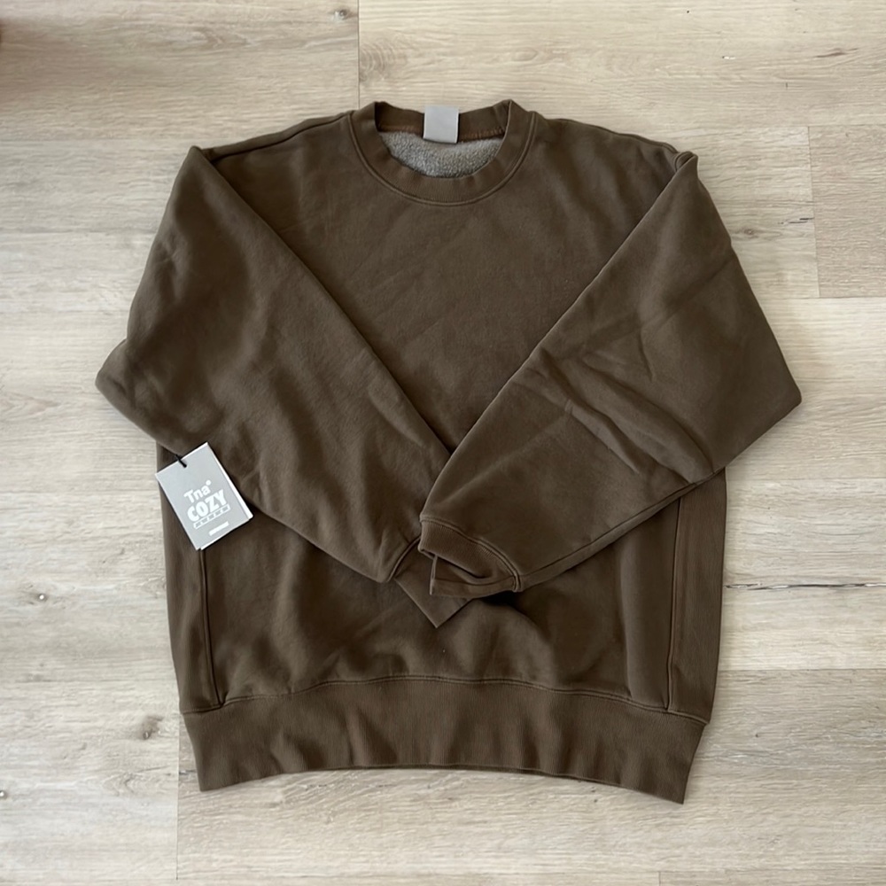 Aritzia Cozy BF Crew Sweatshirt